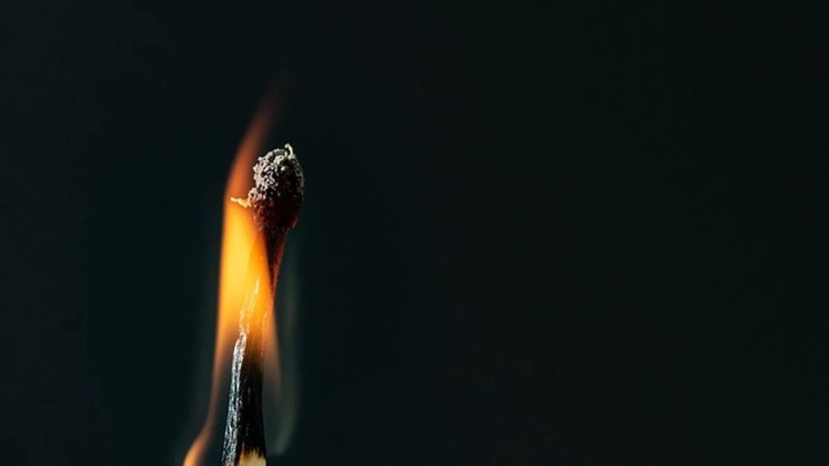 姆博科左膝受伤牵动威廉姆斯女王杯双打节奏